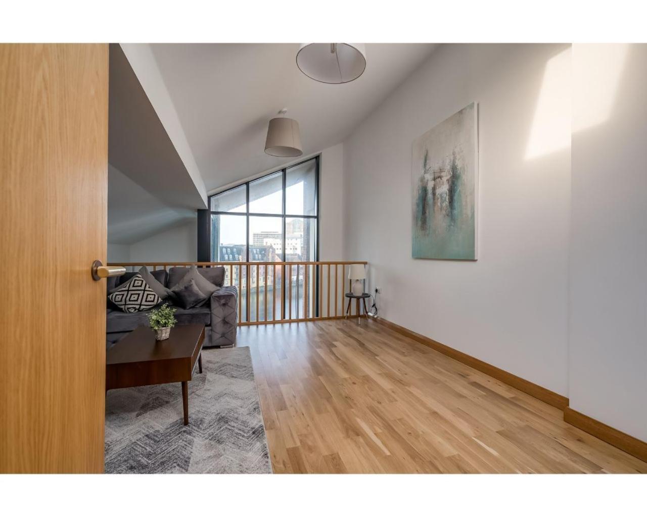 Central Belfast Apartments Pottinger'S Quay Екстер'єр фото