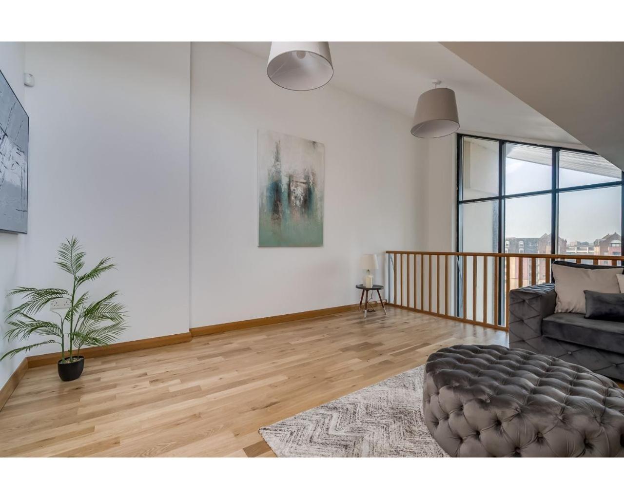 Central Belfast Apartments Pottinger'S Quay Екстер'єр фото