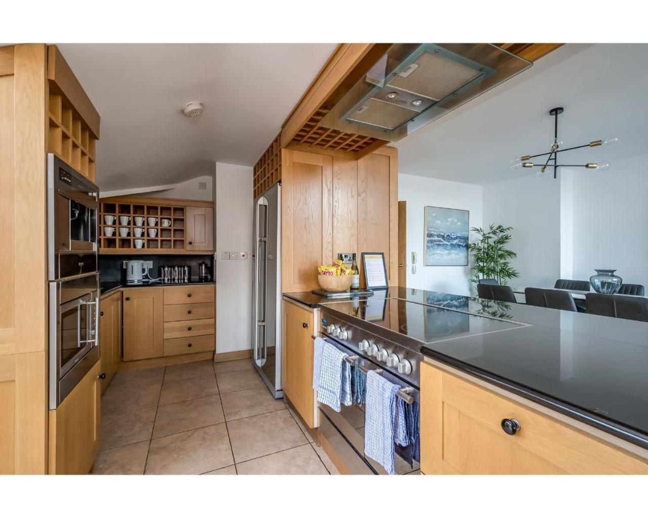 Central Belfast Apartments Pottinger'S Quay Екстер'єр фото