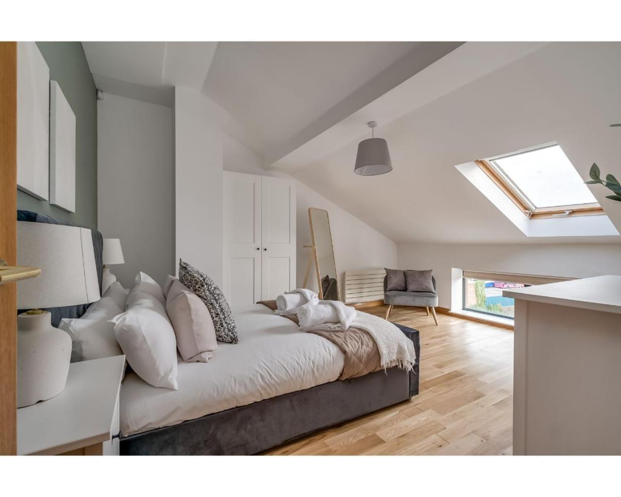 Central Belfast Apartments Pottinger'S Quay Екстер'єр фото