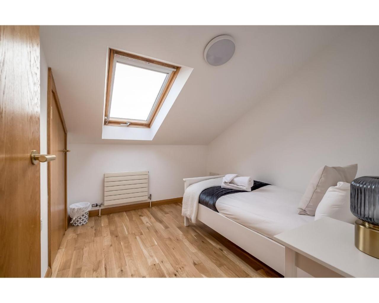Central Belfast Apartments Pottinger'S Quay Екстер'єр фото