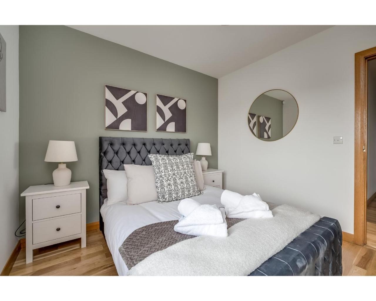 Central Belfast Apartments Pottinger'S Quay Екстер'єр фото