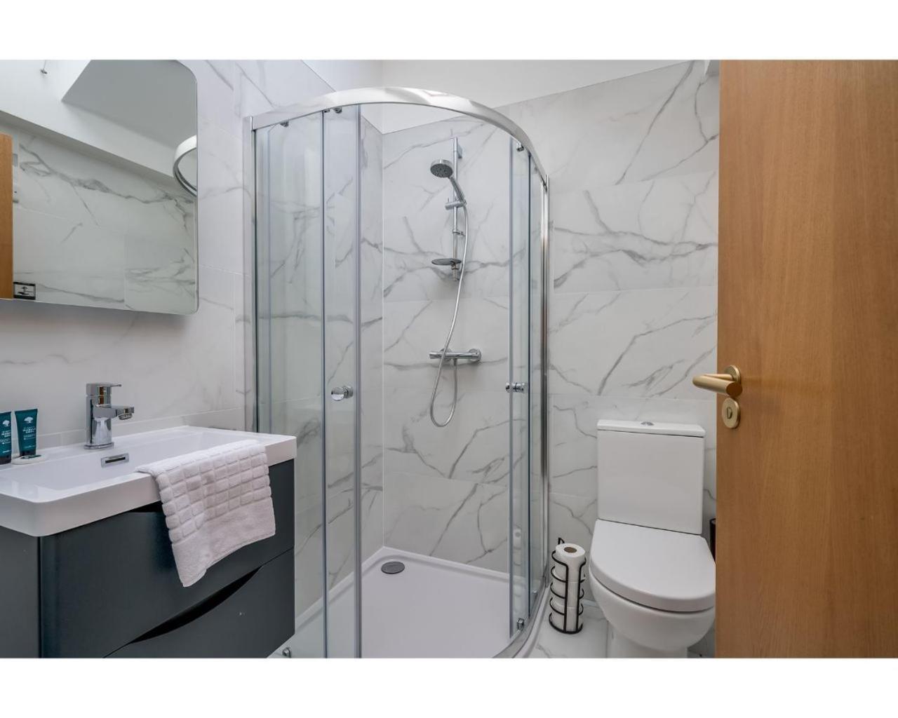 Central Belfast Apartments Pottinger'S Quay Екстер'єр фото